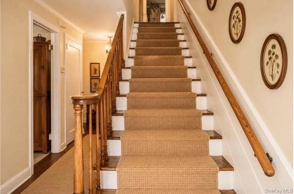 158 Wilson Avenue Westbury, NY 11590