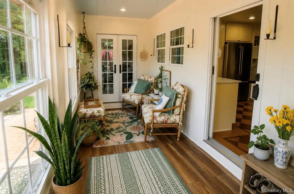 158 Wilson Avenue Westbury, NY 11590