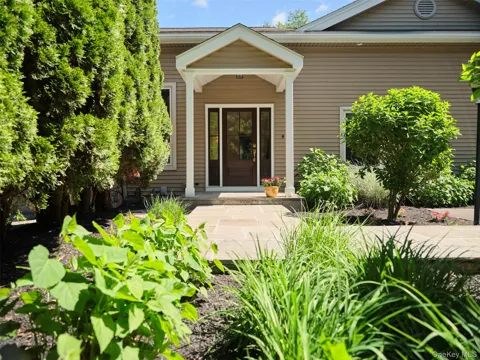 139 Jeffrey Lane