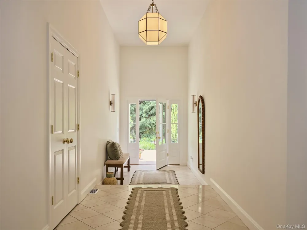 139 Jeffrey Lane Hurley, NY 12443