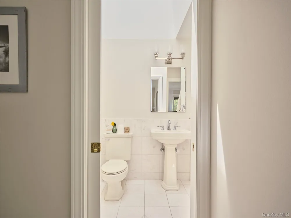139 Jeffrey Lane Hurley, NY 12443