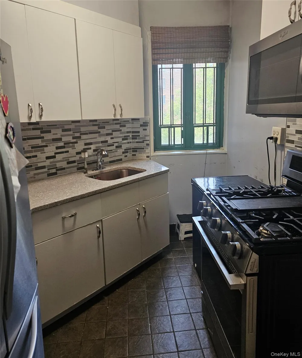 1735 Purdy Street #5A Bronx, NY 10462