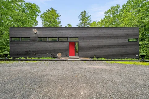 194 Mapes Road