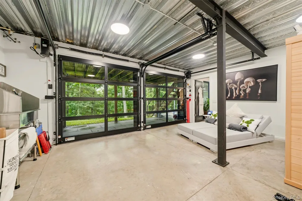 194 Mapes Road Barryville, NY 12719