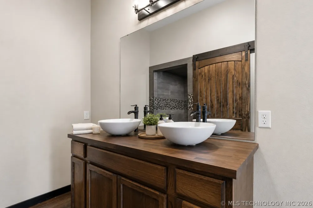 95 Express Road Ardmore, OK 73401