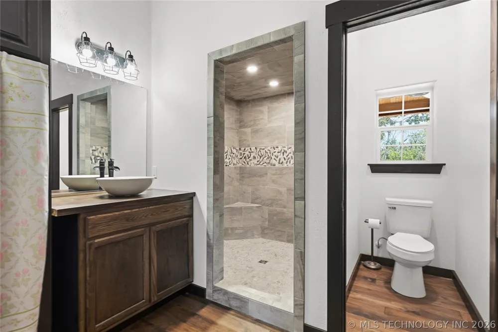 95 Express Road Ardmore, OK 73401