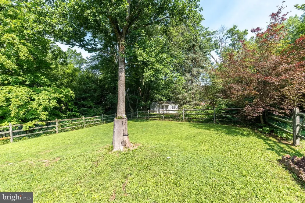 2045 FOSTER ROAD Hatfield, PA 19440
