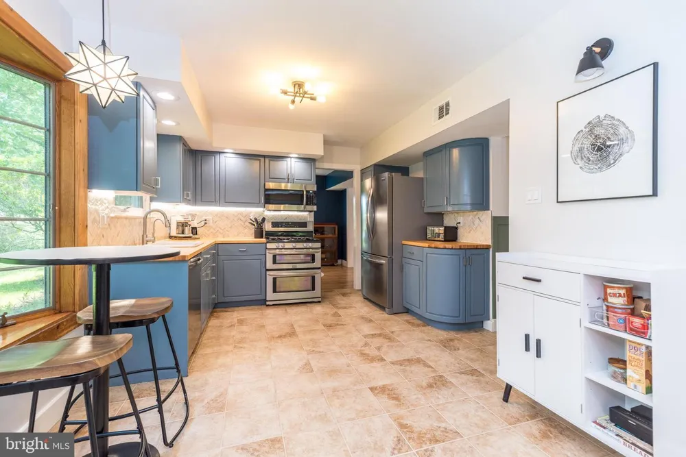 2045 FOSTER ROAD Hatfield, PA 19440