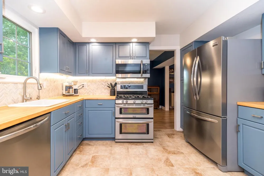 2045 FOSTER ROAD Hatfield, PA 19440