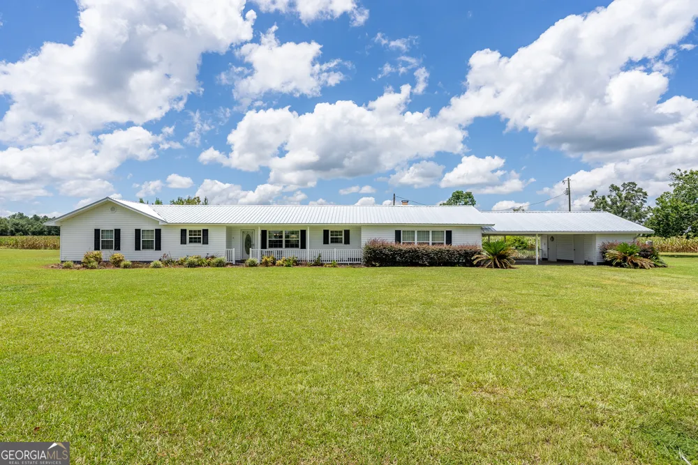 596 Teakwood RD Alma, GA 31510