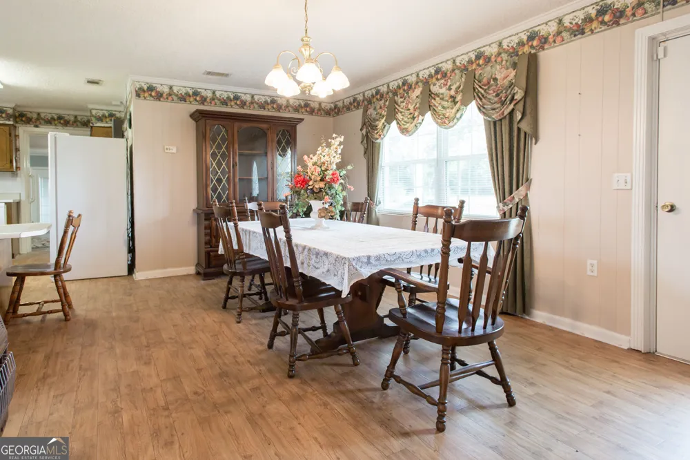 596 Teakwood RD Alma, GA 31510