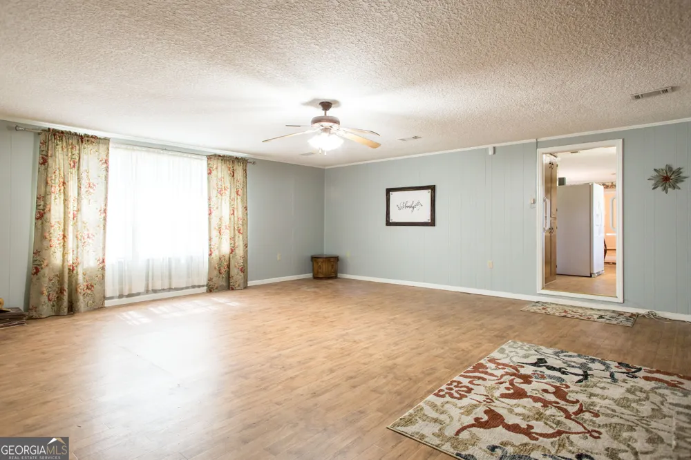 596 Teakwood RD Alma, GA 31510