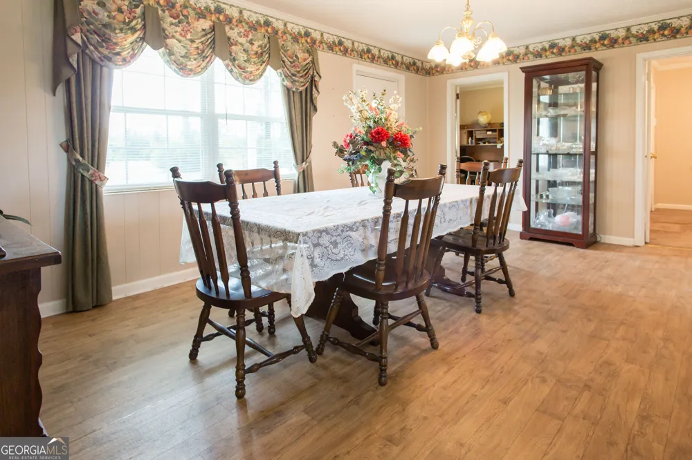 596 Teakwood RD Alma, GA 31510