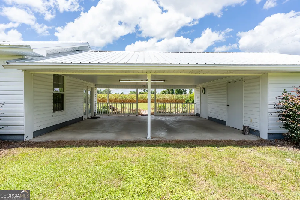 596 Teakwood RD Alma, GA 31510