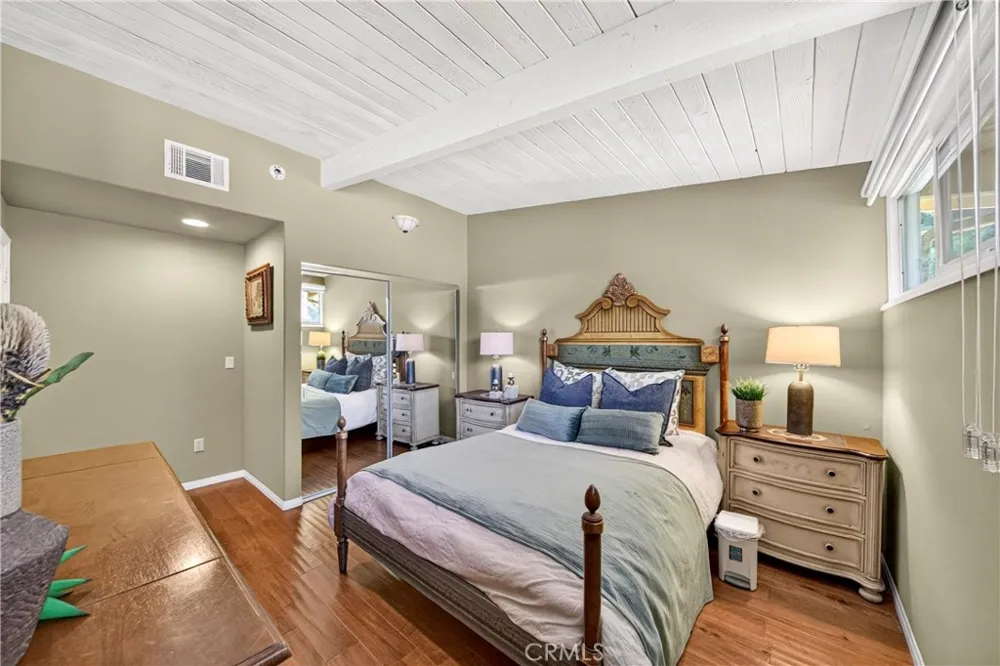 401 1/2 W. Skyline Drive La Habra Heights, CA 90631
