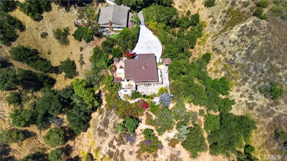 401 1/2 W. Skyline Drive La Habra Heights, CA 90631
