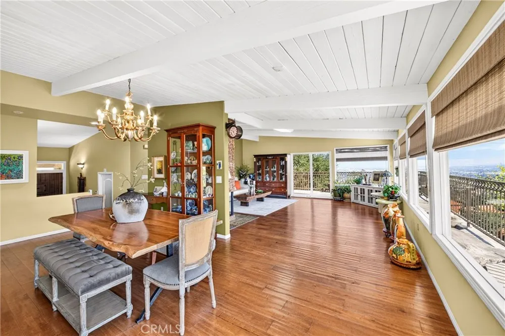 401 1/2 W. Skyline Drive La Habra Heights, CA 90631