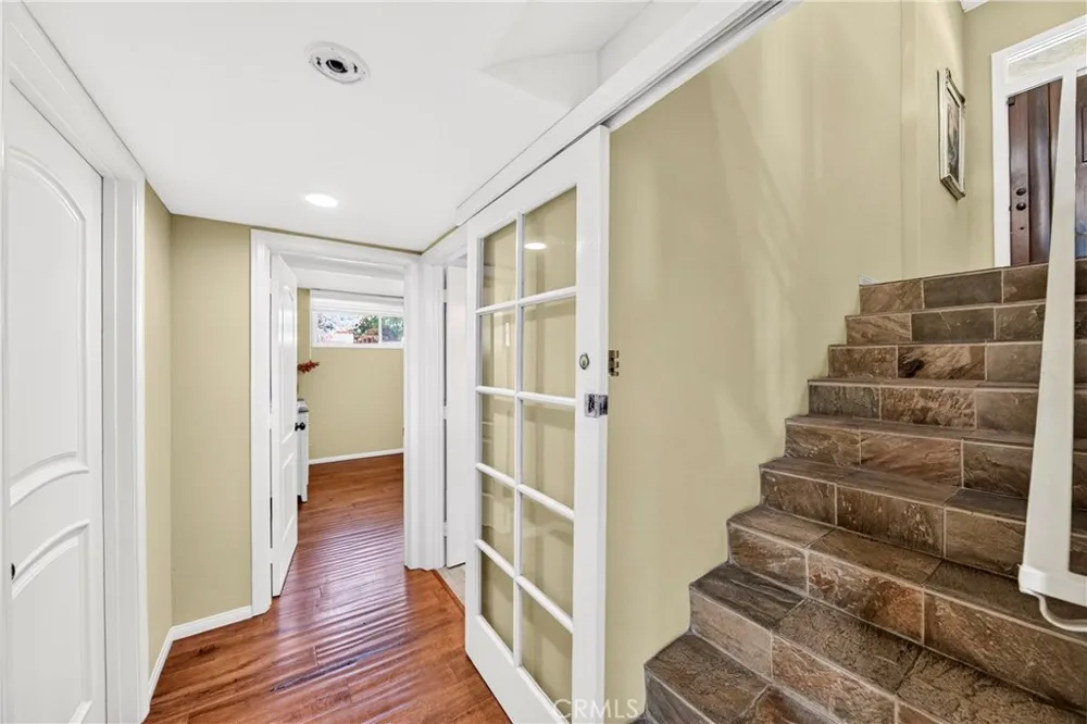 401 1/2 W. Skyline Drive La Habra Heights, CA 90631