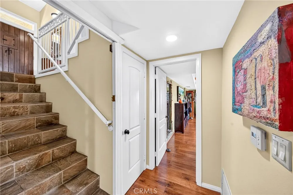 401 1/2 W. Skyline Drive La Habra Heights, CA 90631