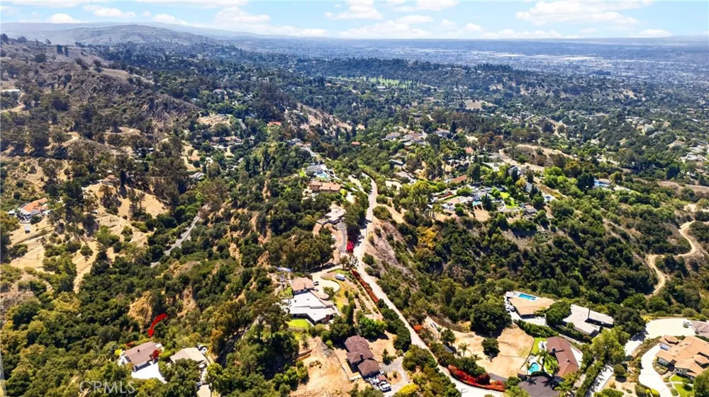 401 1/2 W. Skyline Drive La Habra Heights, CA 90631