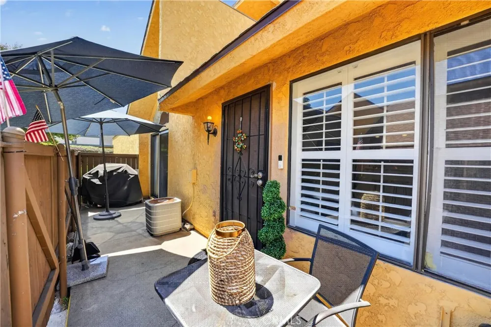 435 W 9th #B3 Upland, CA 91786