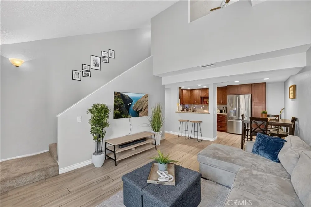 435 W 9th #B3 Upland, CA 91786