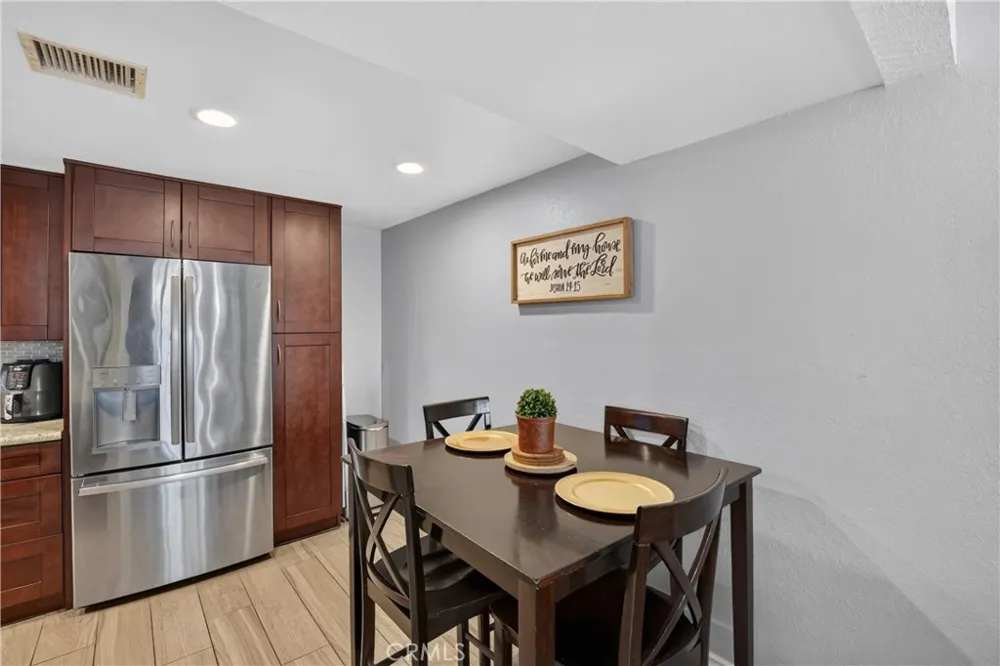 435 W 9th #B3 Upland, CA 91786