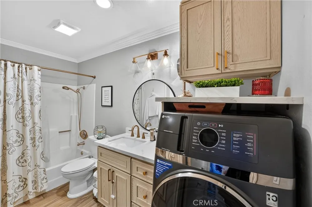435 W 9th #B3 Upland, CA 91786
