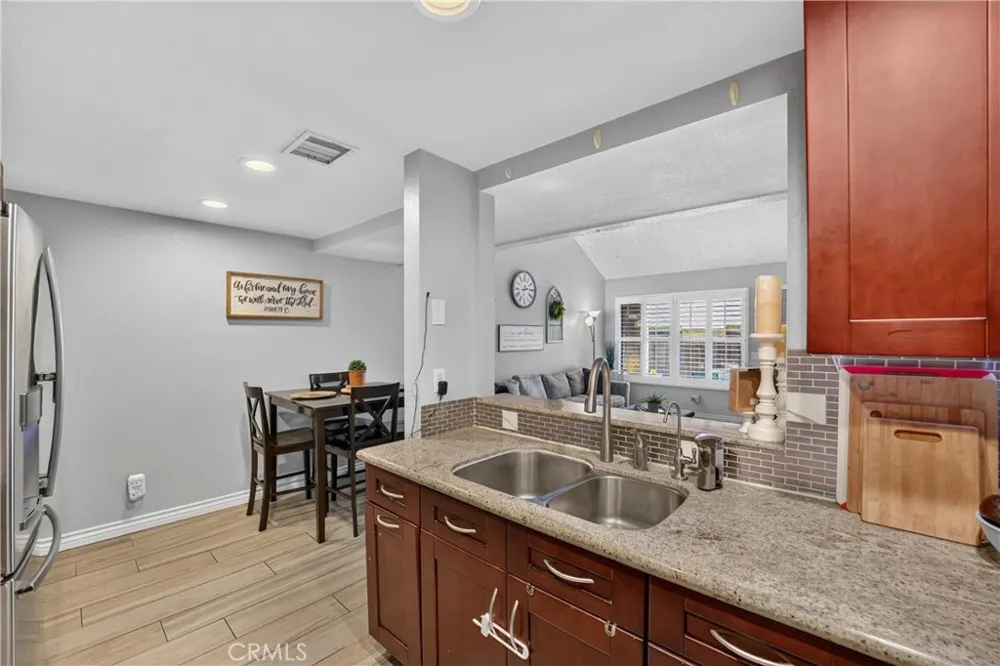 435 W 9th #B3 Upland, CA 91786