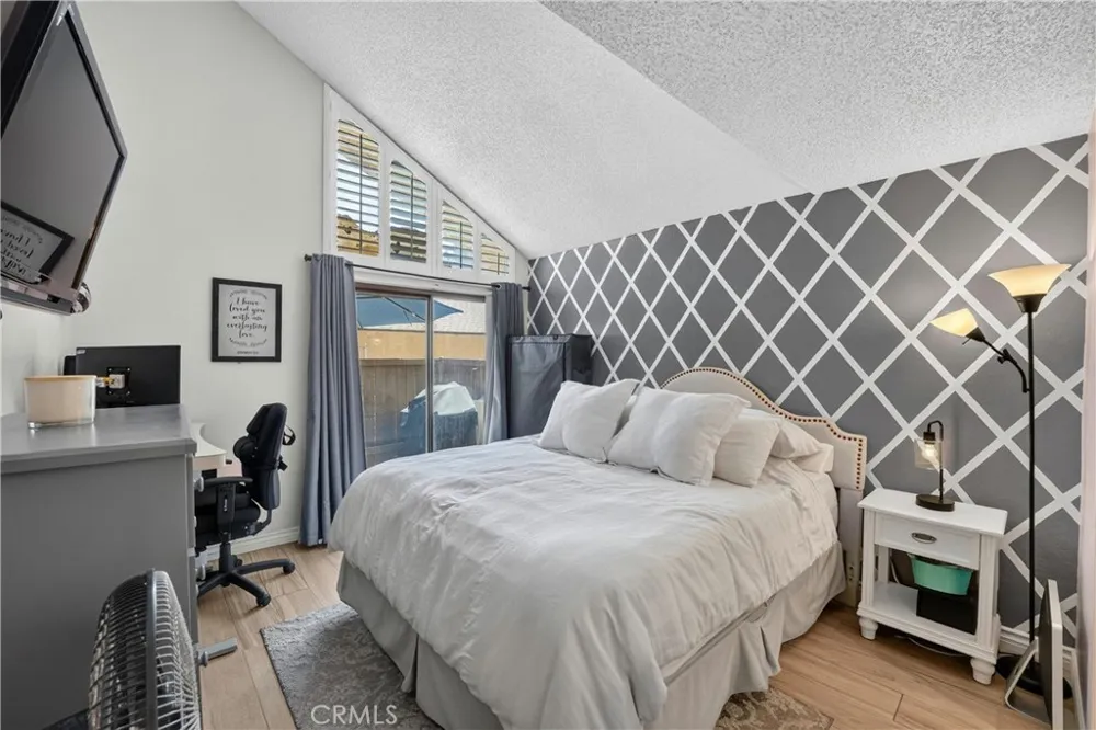 435 W 9th #B3 Upland, CA 91786