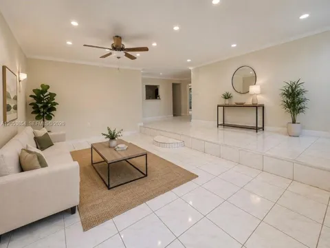 4004 SW 20th St #0