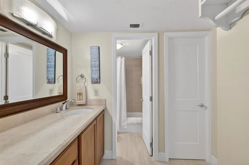 1900 S Ocean Boulevard #6a Lauderdale By The Sea, FL 33062