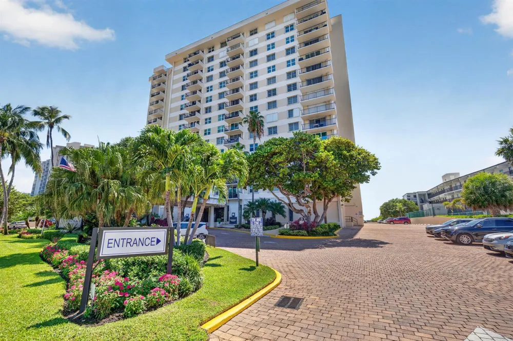 1900 S Ocean Boulevard #6a Lauderdale By The Sea, FL 33062