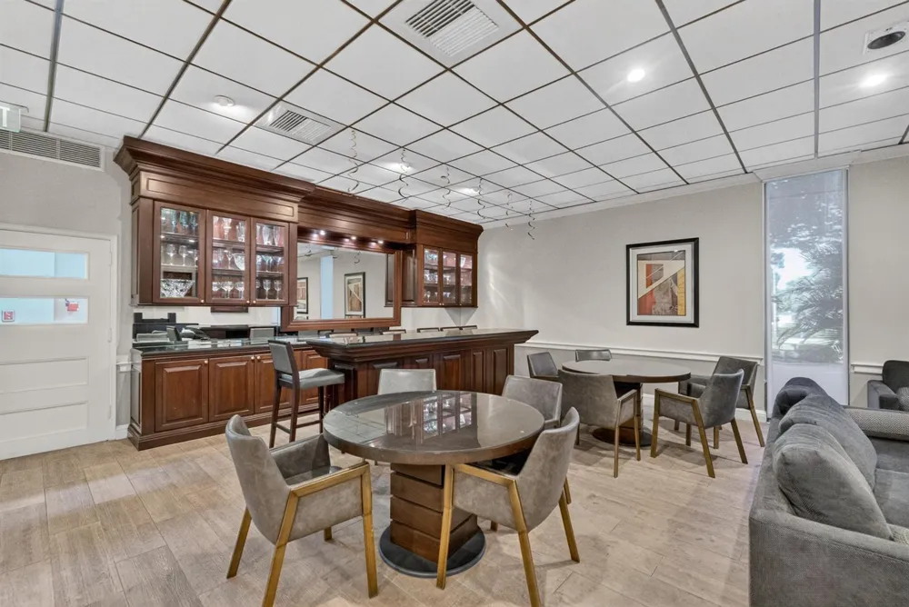 1900 S Ocean Boulevard #6a Lauderdale By The Sea, FL 33062