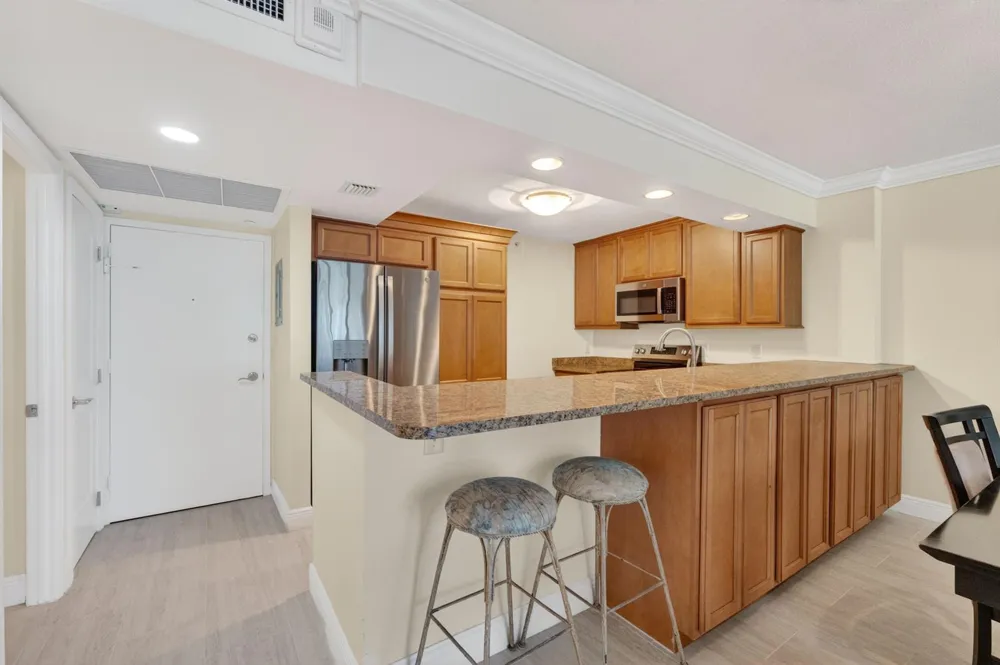 1900 S Ocean Boulevard #6a Lauderdale By The Sea, FL 33062