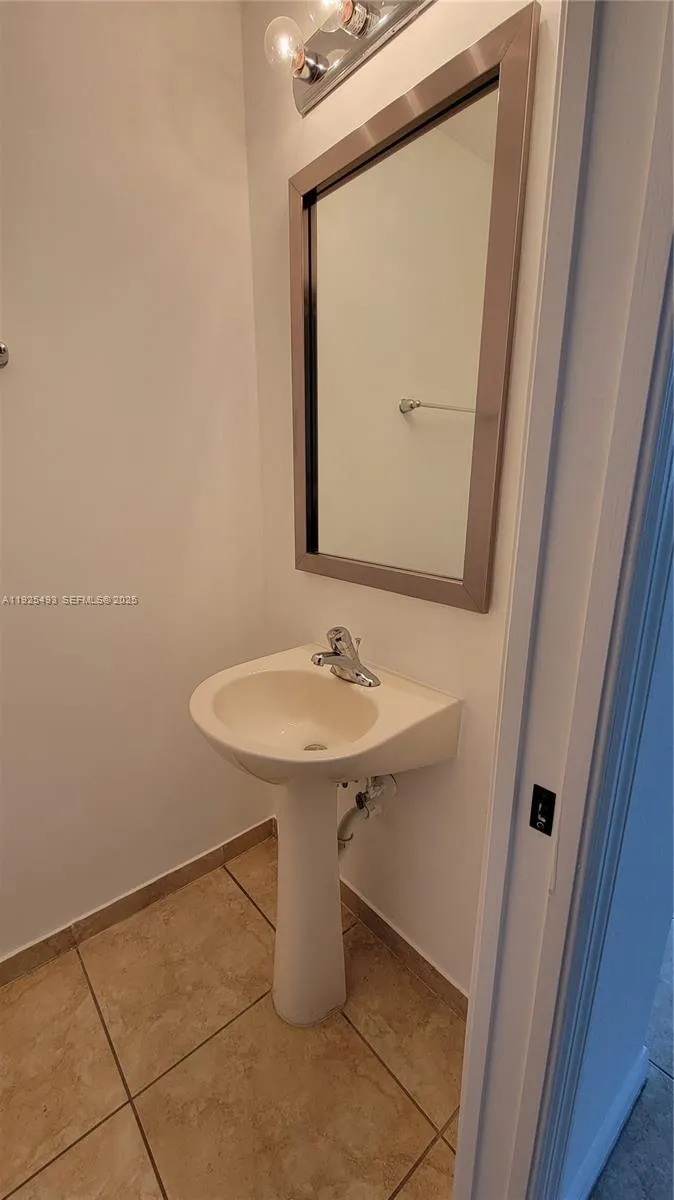 12600 SW 50th Ct #437 Miramar, FL 33027