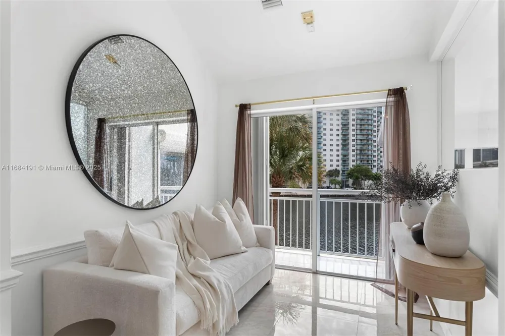 19555 NE 37th Ave Aventura, FL 33180