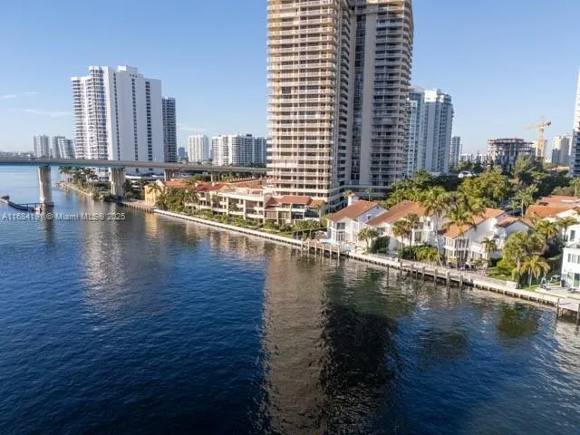 19555 NE 37th Ave Aventura, FL 33180