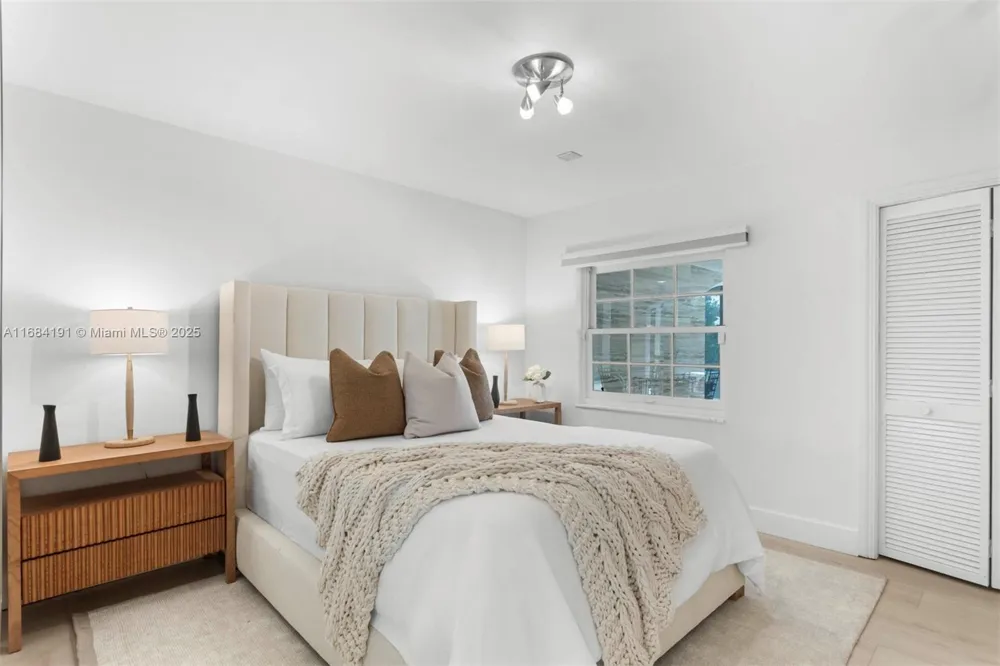 19555 NE 37th Ave Aventura, FL 33180