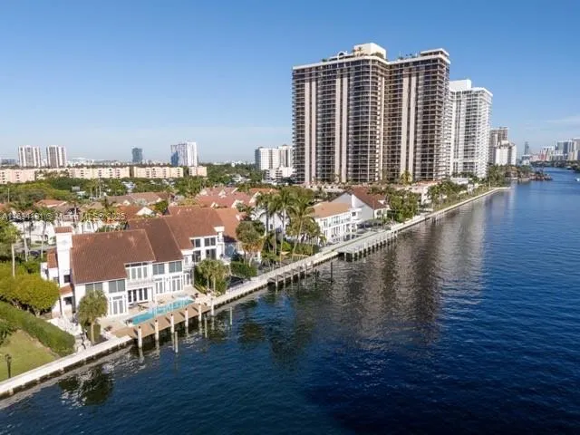 19555 NE 37th Ave Aventura, FL 33180