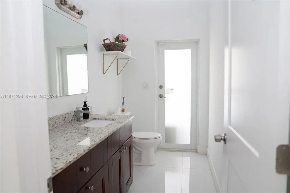 27561 SW 162nd Ct Homestead, FL 33031