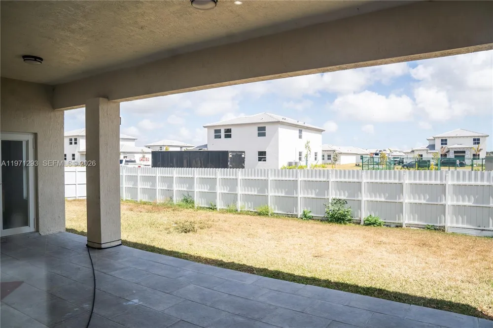 27561 SW 162nd Ct Homestead, FL 33031