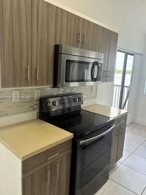 15545 Miami Lakeway N #303 Miami Lakes, FL 33014
