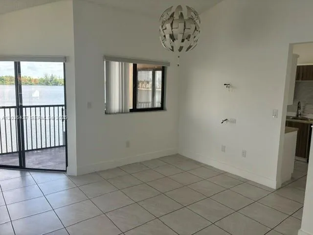 15545 Miami Lakeway N #303 Miami Lakes, FL 33014