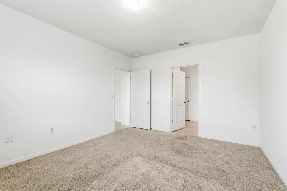 2670 RAMSDALE DRIVE SE Palm Bay, FL 32909