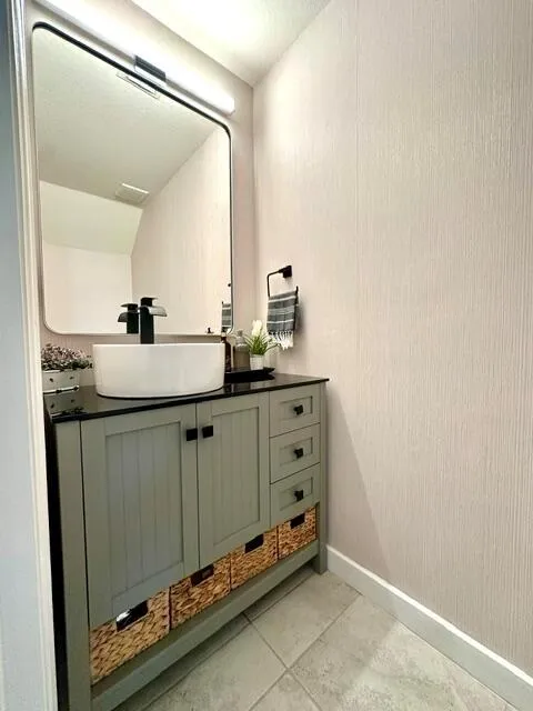 9207 W 33rd Lane Hialeah, FL 33018