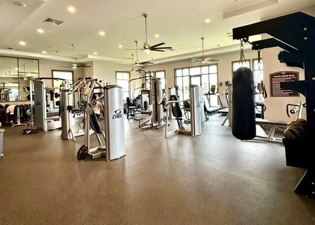 9207 W 33rd Lane Hialeah, FL 33018