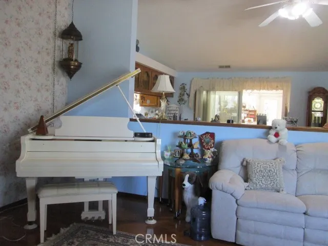 1814 Alma Court Grover Beach, CA 93433