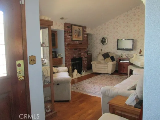 1814 Alma Court Grover Beach, CA 93433