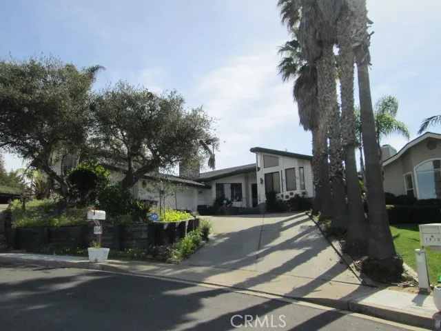 1814 Alma Court Grover Beach, CA 93433